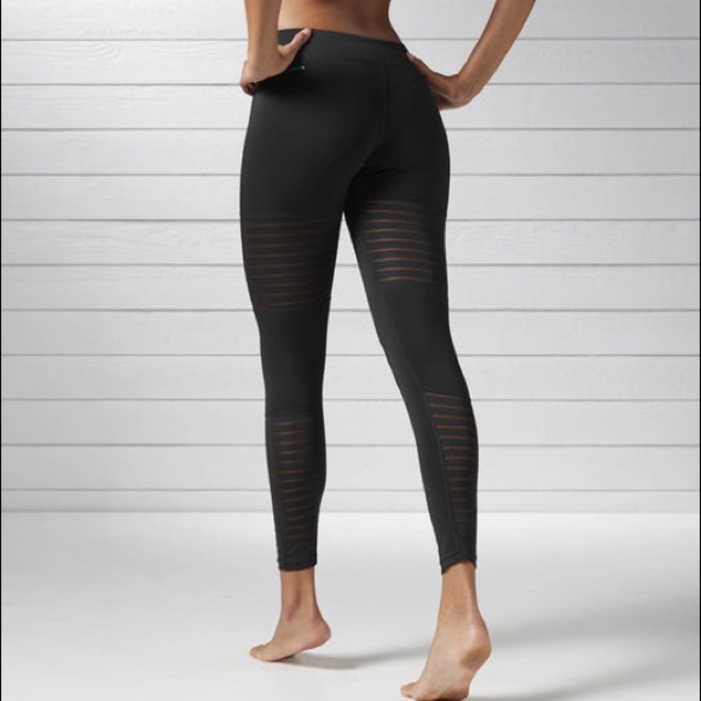 Reebok Mesh Leggings 🔴